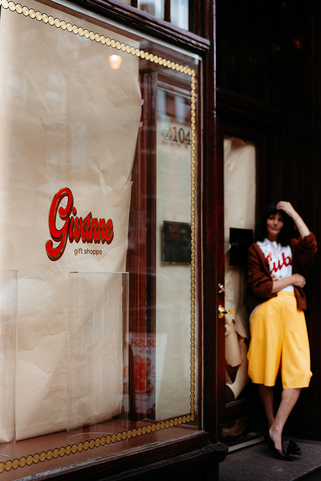 Founder, Ann, of Givanne Shoppe, Chicago's new in-person gift guide located in Lincoln Park.